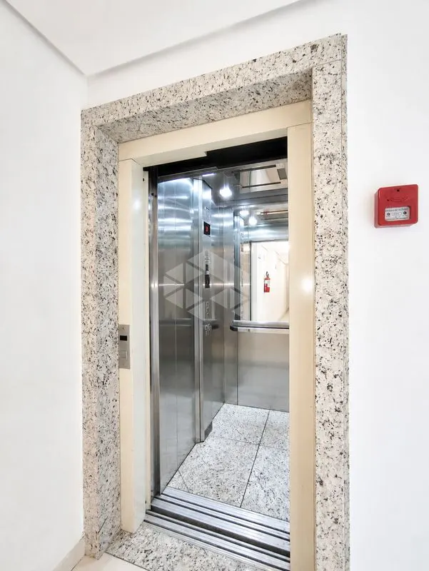 Cobertura com 1 dormitório no bairro Centro — foto 18