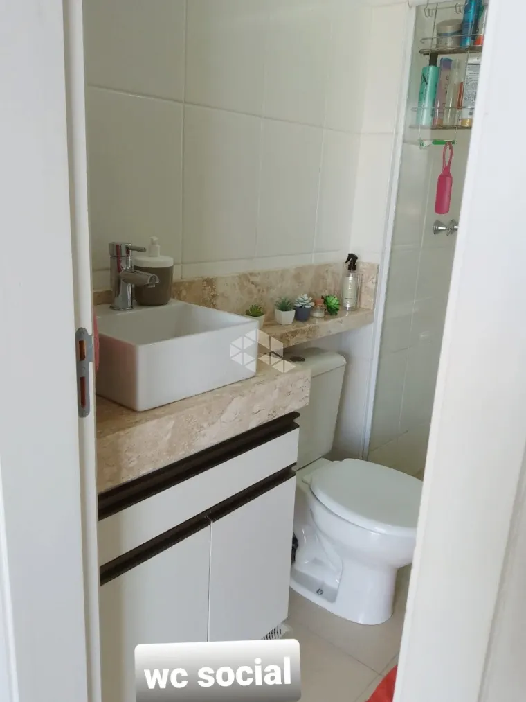 Apartamento com 2 dormitórios no bairro Humaitá — foto 16