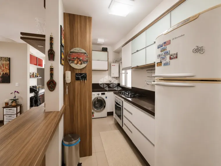 Apartamento com 3 dormitórios no bairro Centro — foto 6