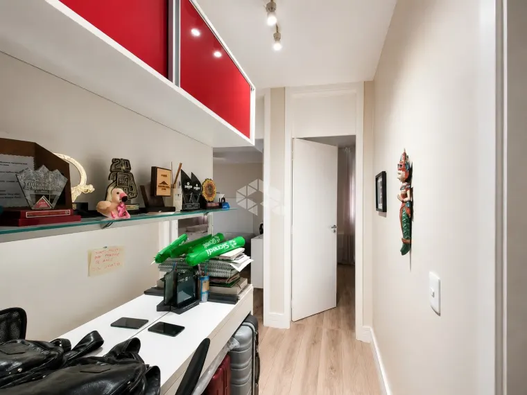 Apartamento com 3 dormitórios no bairro Centro — foto 9