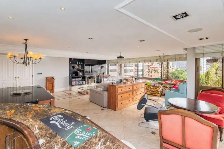 Apartamento com 3 dormitórios no bairro São Bento